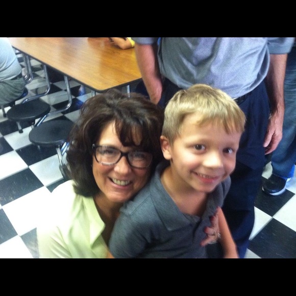 Meet your Posher, Tina - Picture 1 of 1